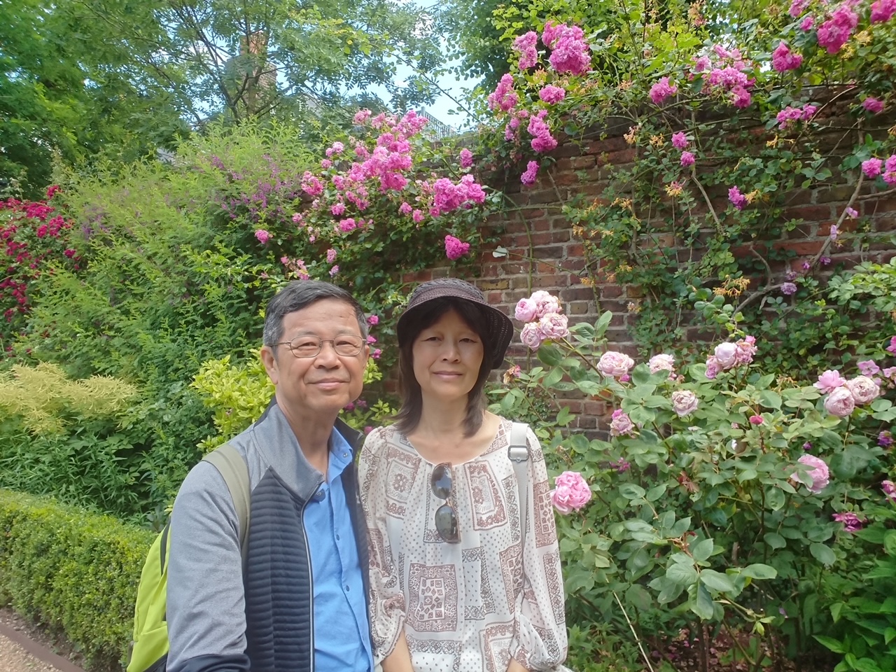 Chung-Cheng Kao and his wife